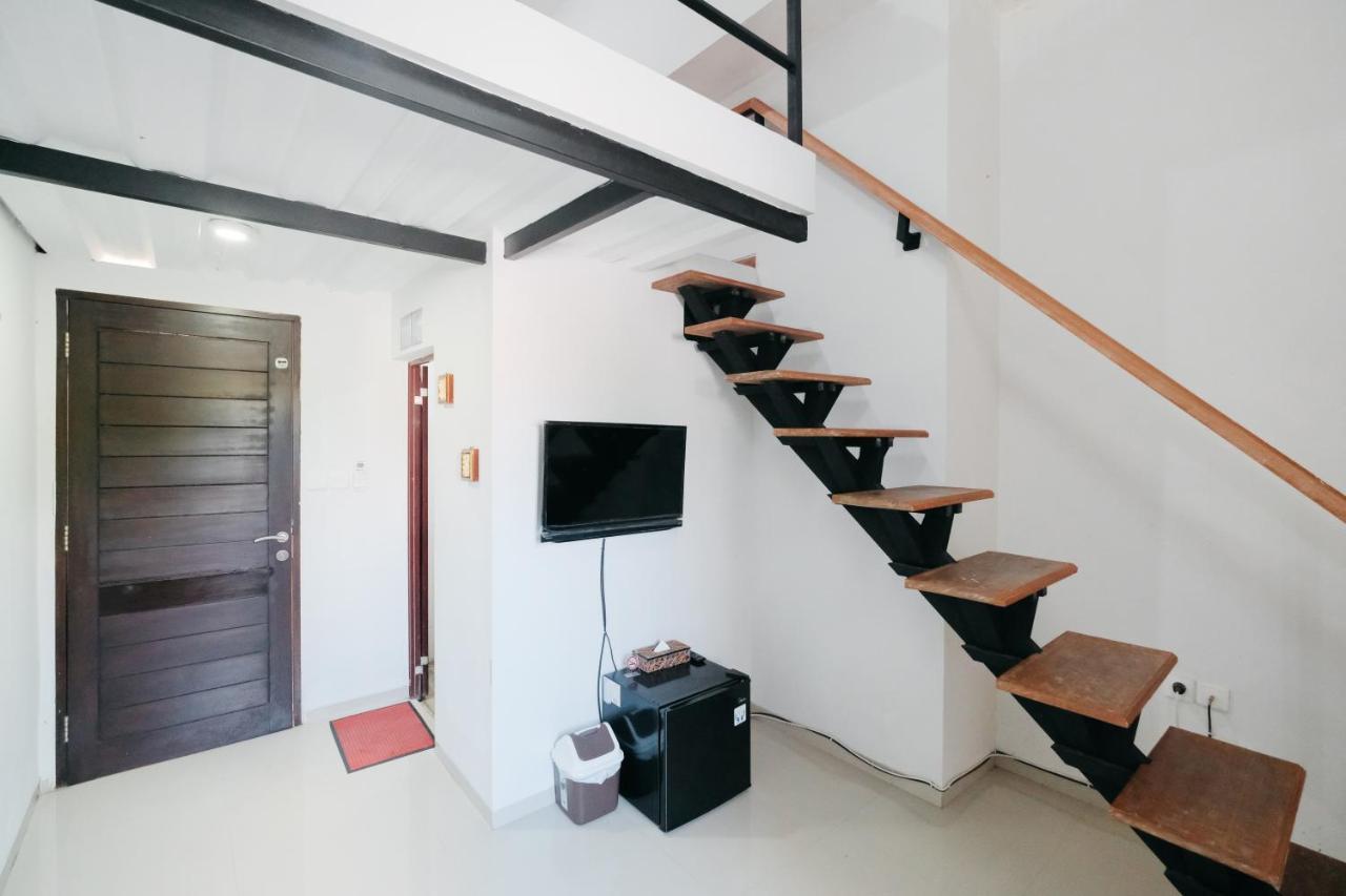 D'Tamblingan Guest House At Taman Griya Jimbaran Redpartner - Minimum Stay 30 Nights Exterior photo